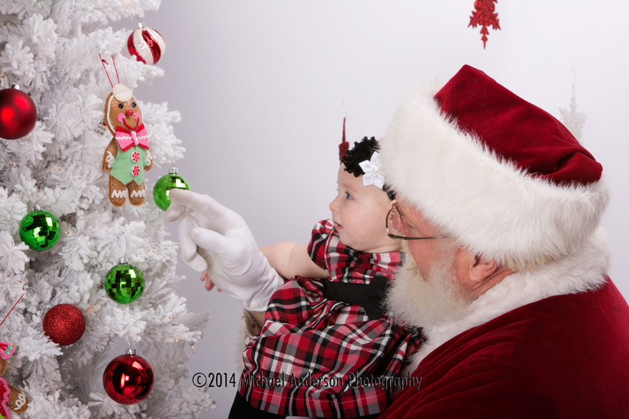 Mounds View MN Santa Photographer Portraits with Santa Claus