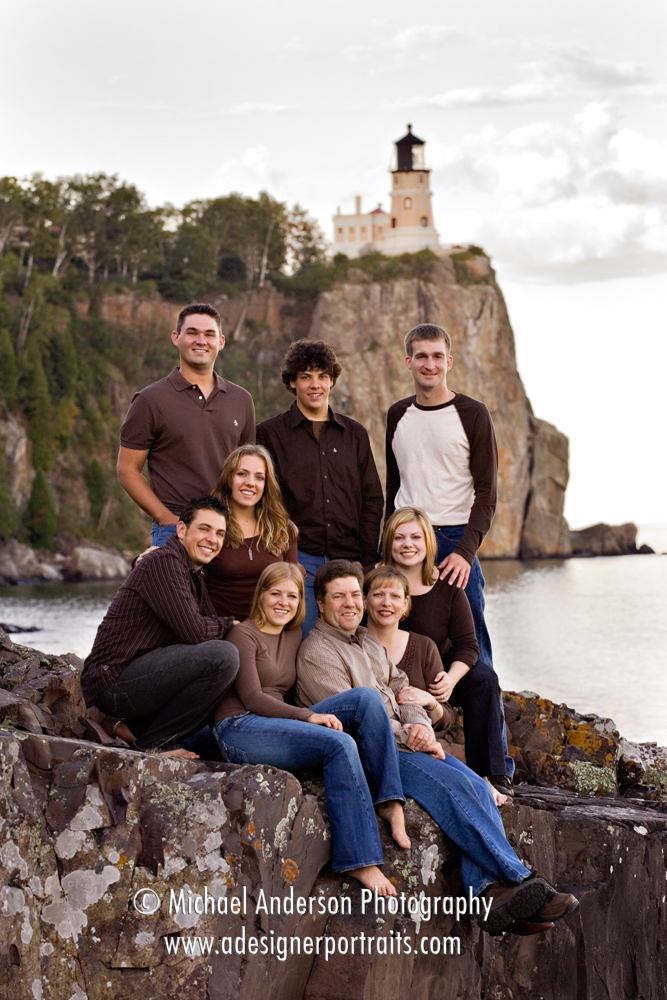 Lake Superior photography of the Brenk family portrait at Split Rock Lighthouse State Park.