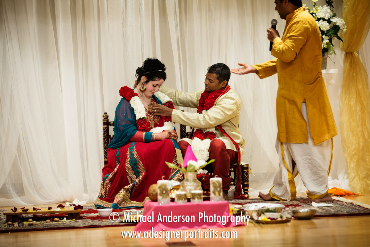 The Mangalasutra at the couple's Hindu Temple of Minnesota wedding.