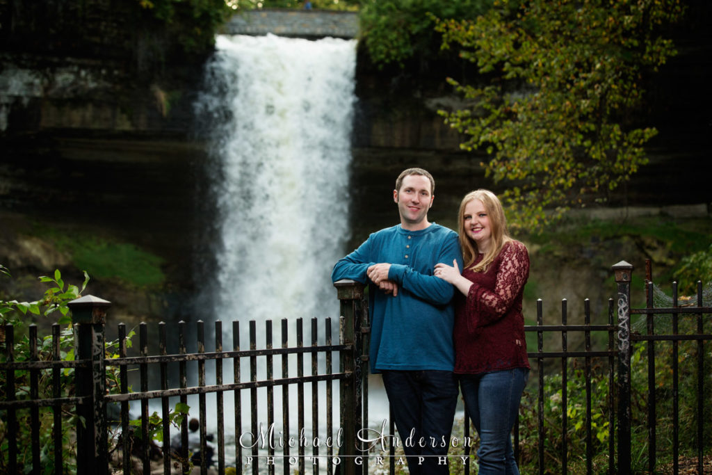 A cute engagement portrait of Ben & Emilee taken at Minnehaha Falls in Minneapolis, MN.