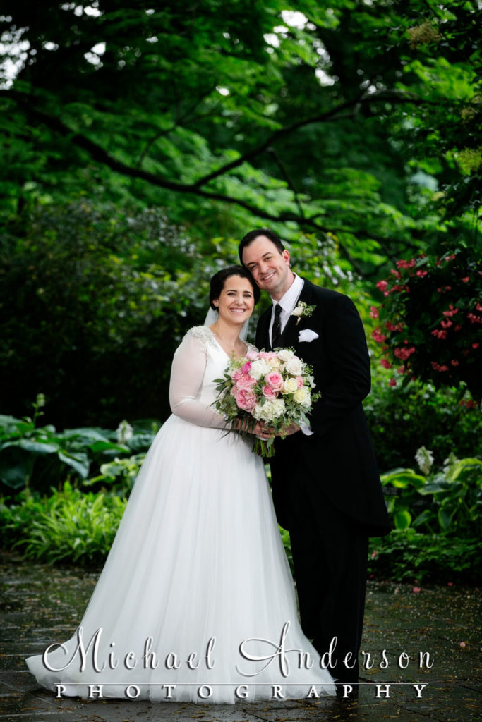 Minnesota Landscape Arboretum wedding pictures. A very pretty bridal photograph of the bride and groom.