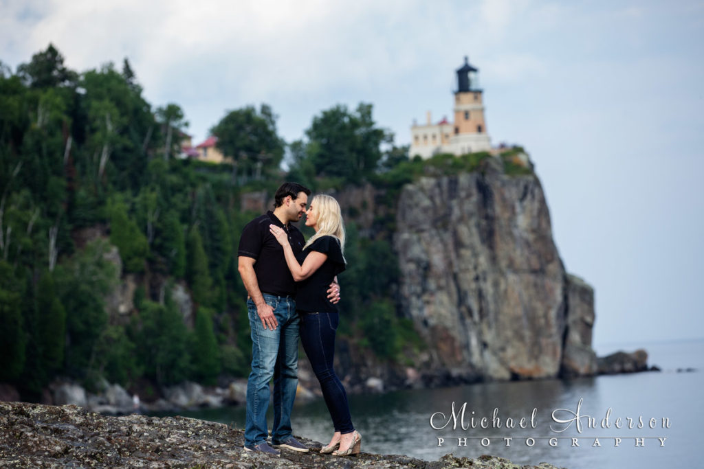 Lake Superior engagement pictures at Split Rock Lighthouse State Park.