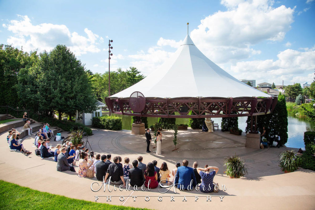 Centennial Lakes wedding ceremony at the Maetzold Amphitheater in Edina, MN.