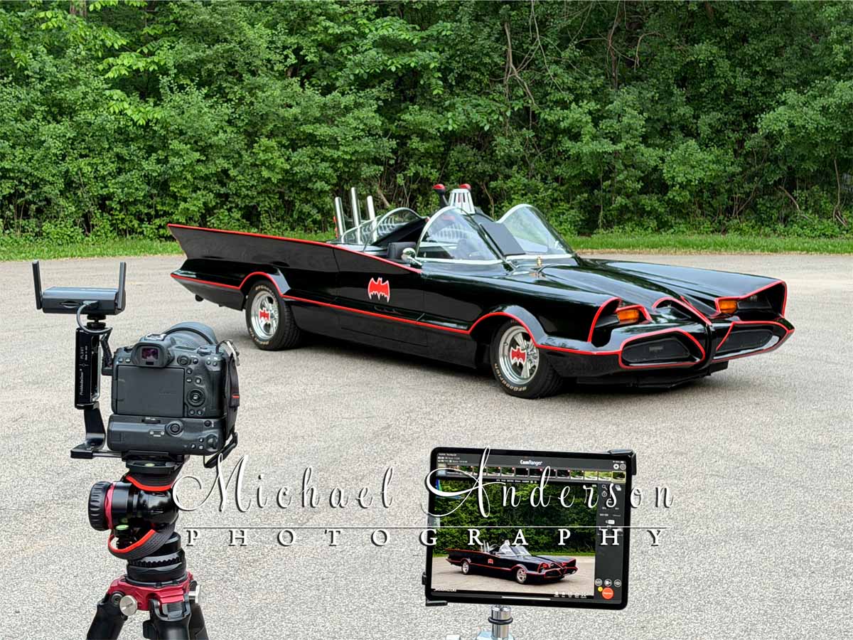 Behind-the-scenes of the Batmobile being light painted.